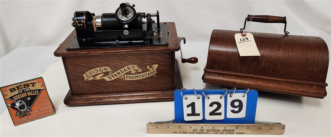 Vintage Edison Standard Phonograph 'Model A' In Oak Case 12" H X 13" W X 9 1/2" D (1 of 5)