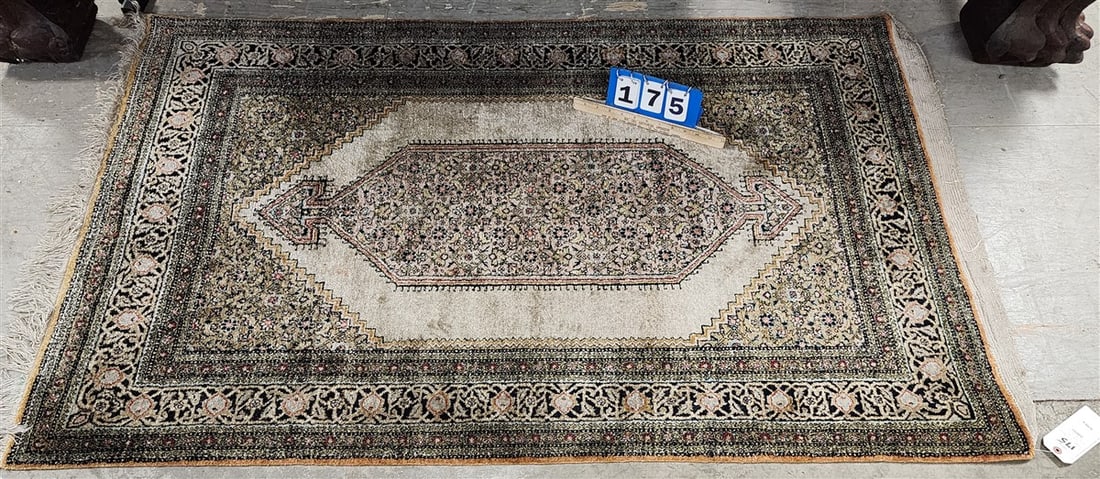 Silk Anatolian Oushak 3'4" X 5'3": Silk Anatolian Oushak 3'4" X 5'3"