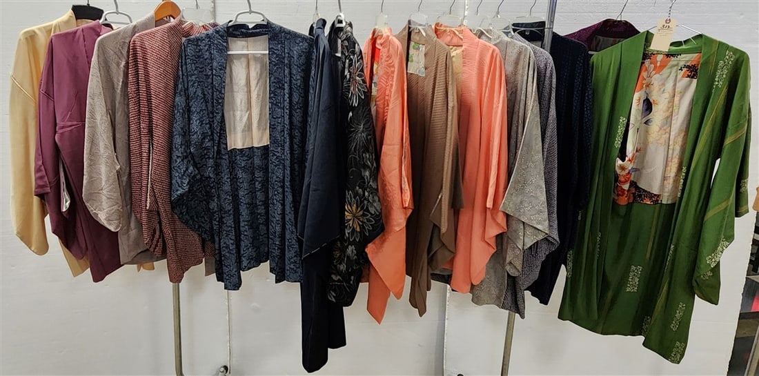 15 Pcs. Japanese Haori Kimono Jackets: 15 Pcs. Japanese Haori Kimono Jackets