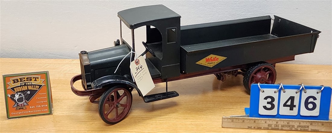 Vintage Kelmet Big Boy White Dump Truck Pressed Steel 10" H X 27" L X 8 1/2" W (1 of 7)