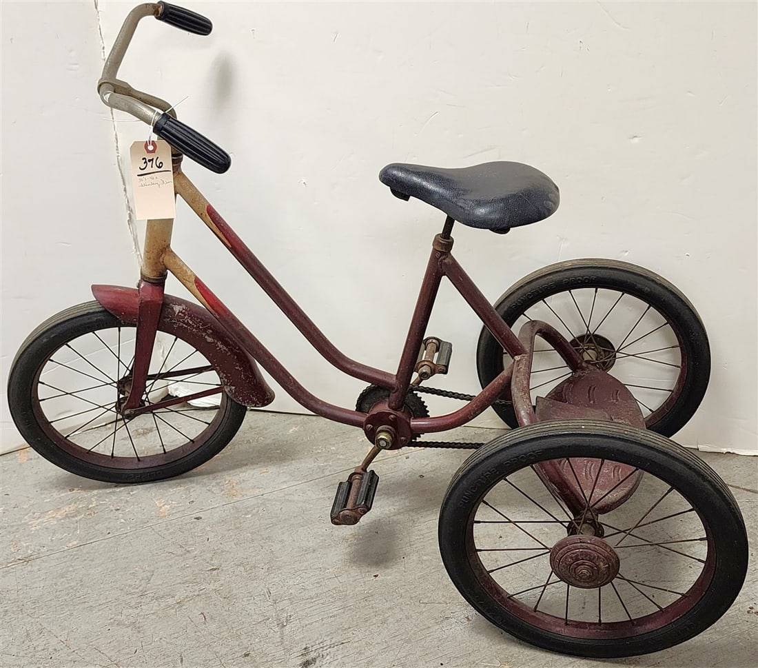 Vintage Stanley Flyer Tricycle (1 of 3)