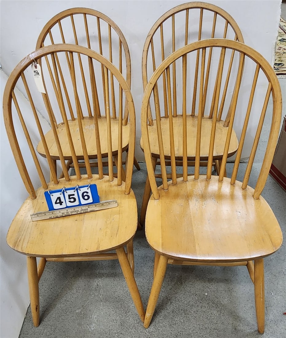 Set 4 Maple Windsor Chairs 35 1/2" H X 17 1/2" W X 15 1/2" D: Set 4 Maple Windsor Chairs 35 1/2" H X 17 1/2" W X 15 1/2" D