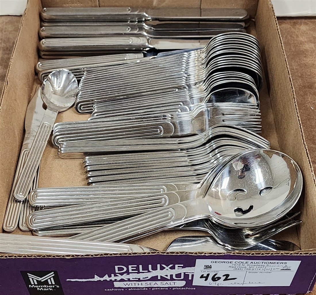 67 Pc. Stainless Flatware Set (1 of 3)