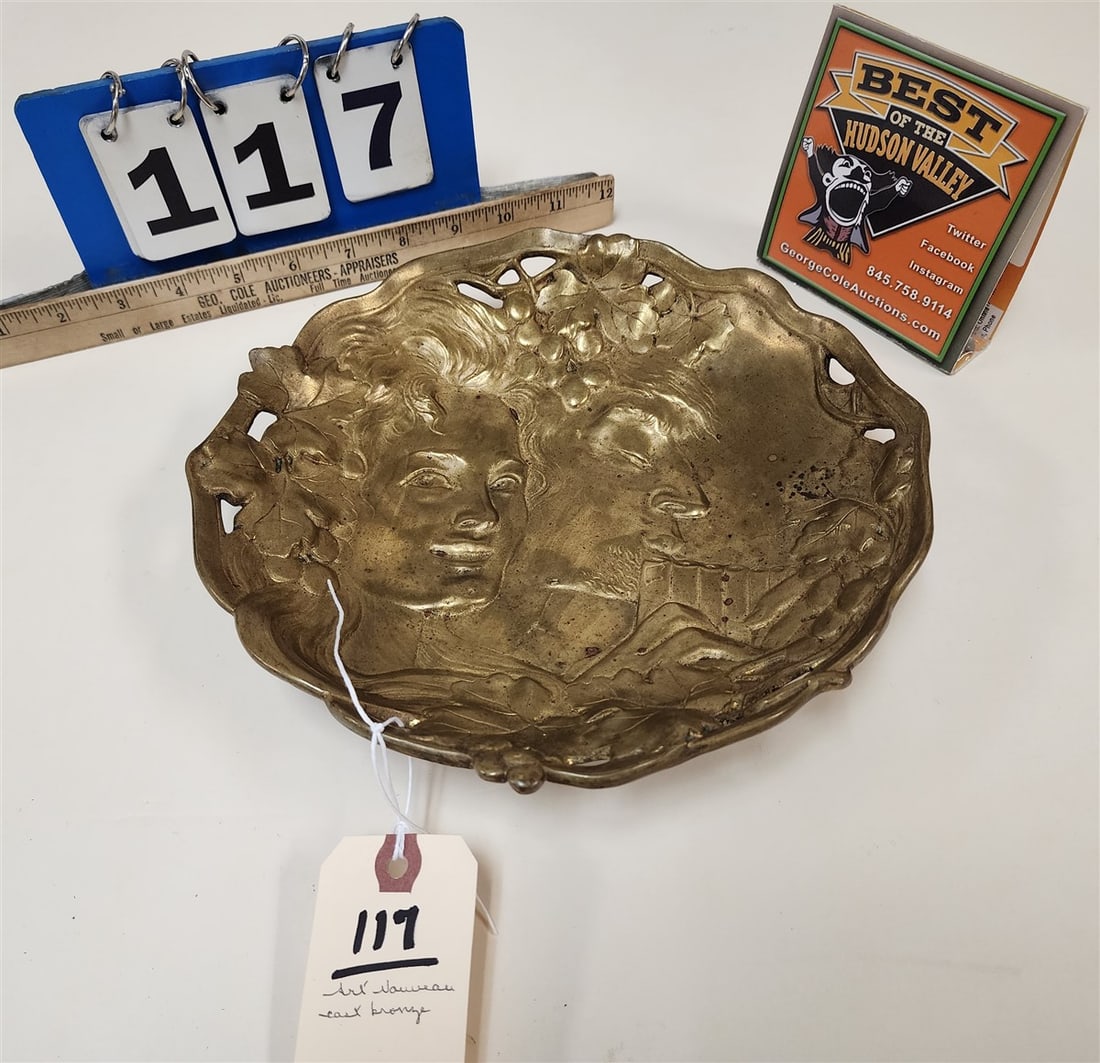 Cast Art Nouveau Bronze Bowl Pan + A Maiden 2" H X 10" Diam.: Cast Art Nouveau Bronze Bowl Pan + A Maiden 2" H X 10" Diam.