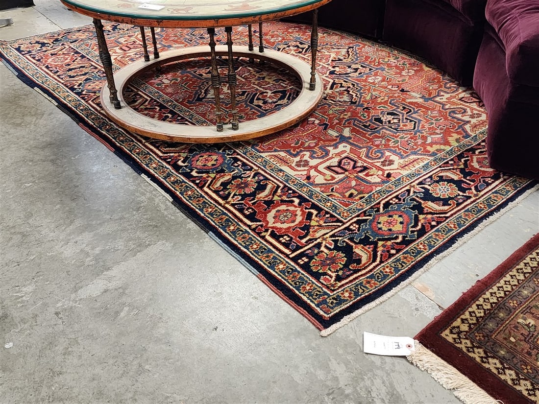 Heriz Rug 5'10" X 7'10": Heriz Rug 5'10" X 7'10"