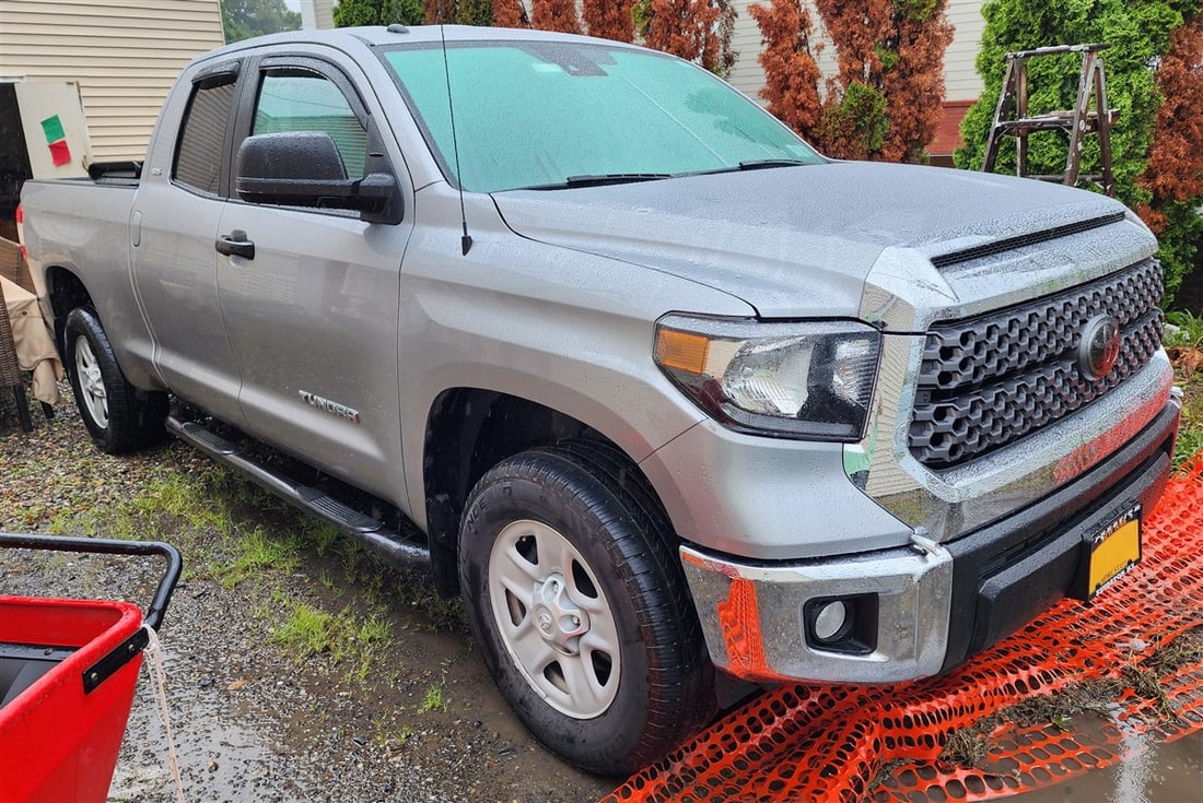2018 Toyota Tundra SR5 DBL CAB 4.6l v8VIN# 5TFUMF14JX079006 - 72k miles: 2018 Toyota Tundra SR5 DBL CAB 4.6l v8VIN# 5TFUMF14JX079006 - 72k miles