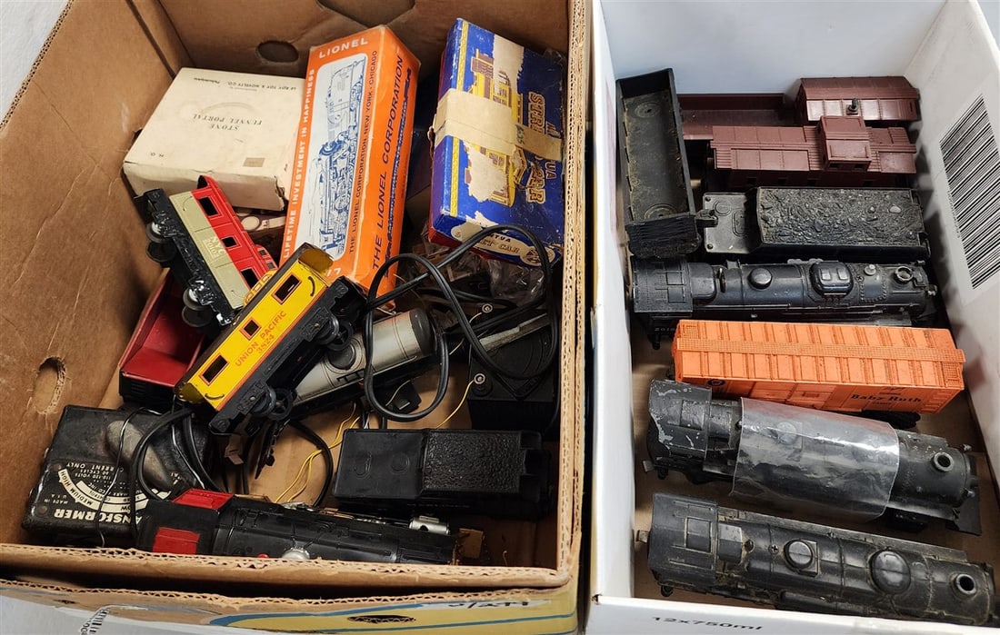 2 Bx's Trains - Lionel Incl. Engine #2018 +# 6110, #1130 + Marx Cars & Transformers (1 of 5)