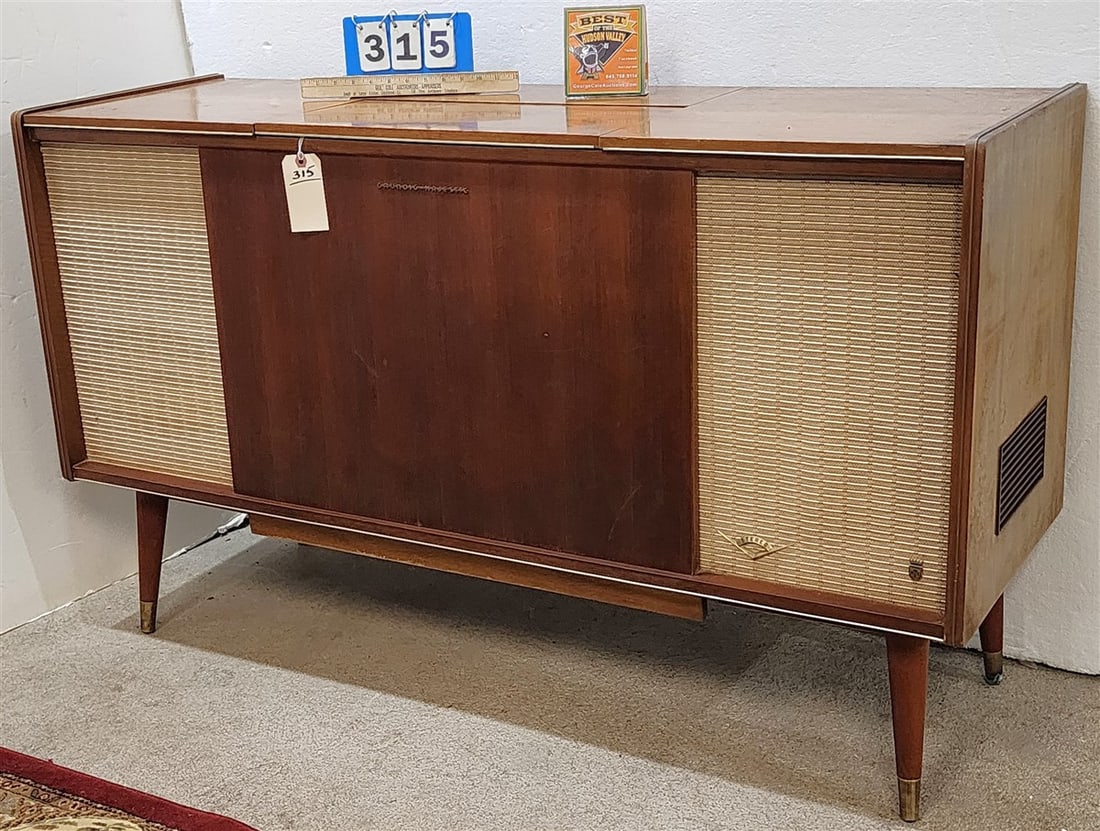 MCM Grundig Majestic Console w/Radio & Turntable & Speakers 31 1/2" H X 53 1/2" W X 16 1/2" D (1 of 18)