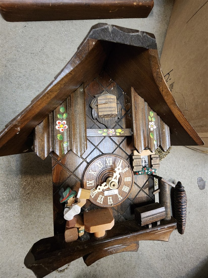 Bx 4 Clocks + 1 Clock Case - 7