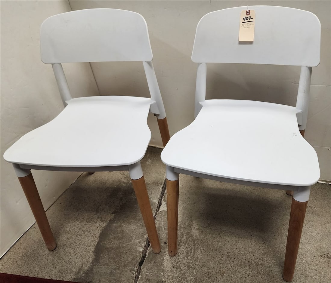 Pr. Santa & Cole Belloch Chairs (1 of 3)