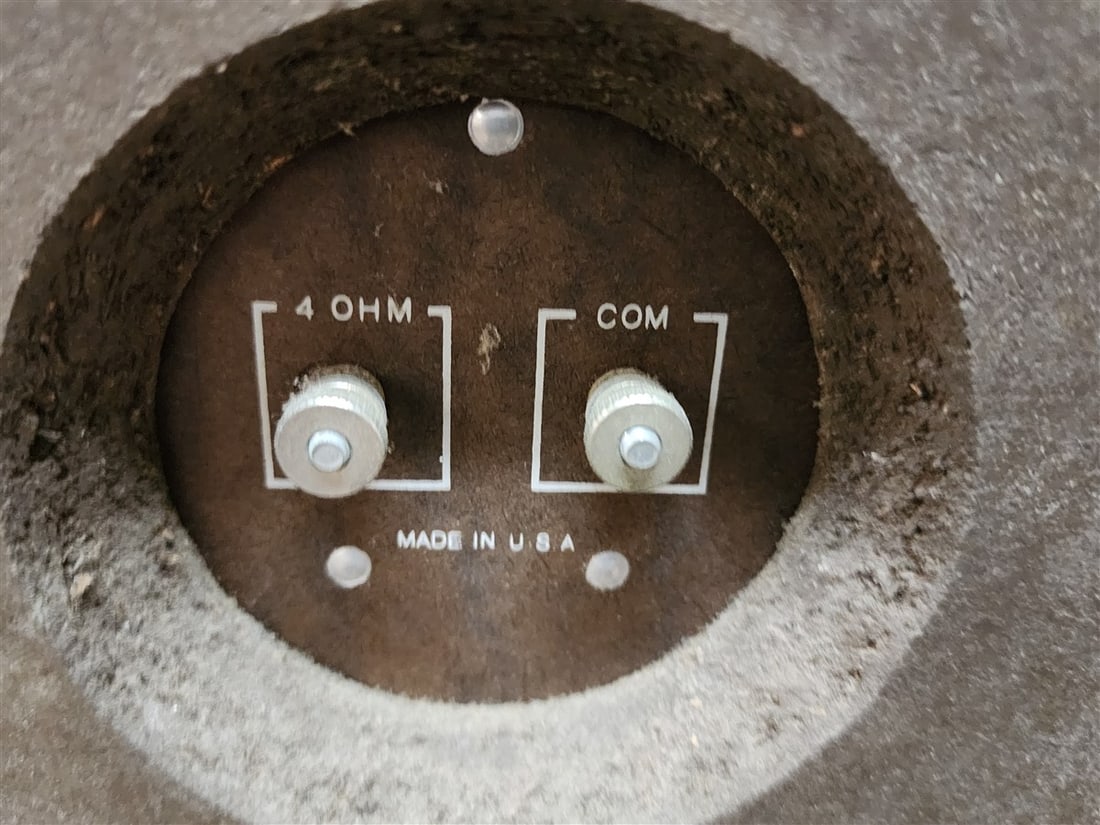 4 Inter Audio Speakers Model 4000 - 7