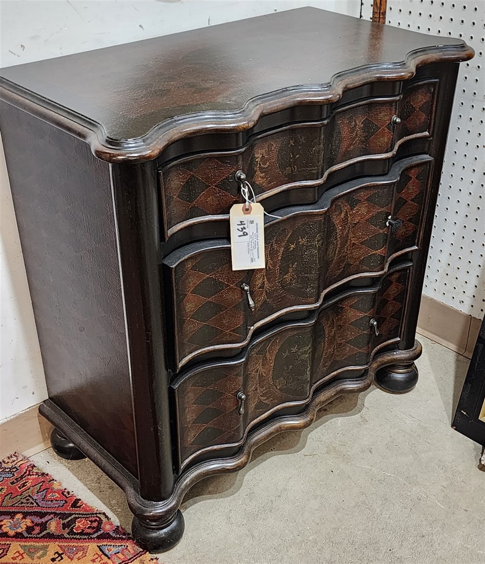 3 Drawer Painted Chest 28 1/2" H X 29 1/2" W X 15" D: 3 Drawer Painted Chest 28 1/2" H X 29 1/2" W X 15" D
