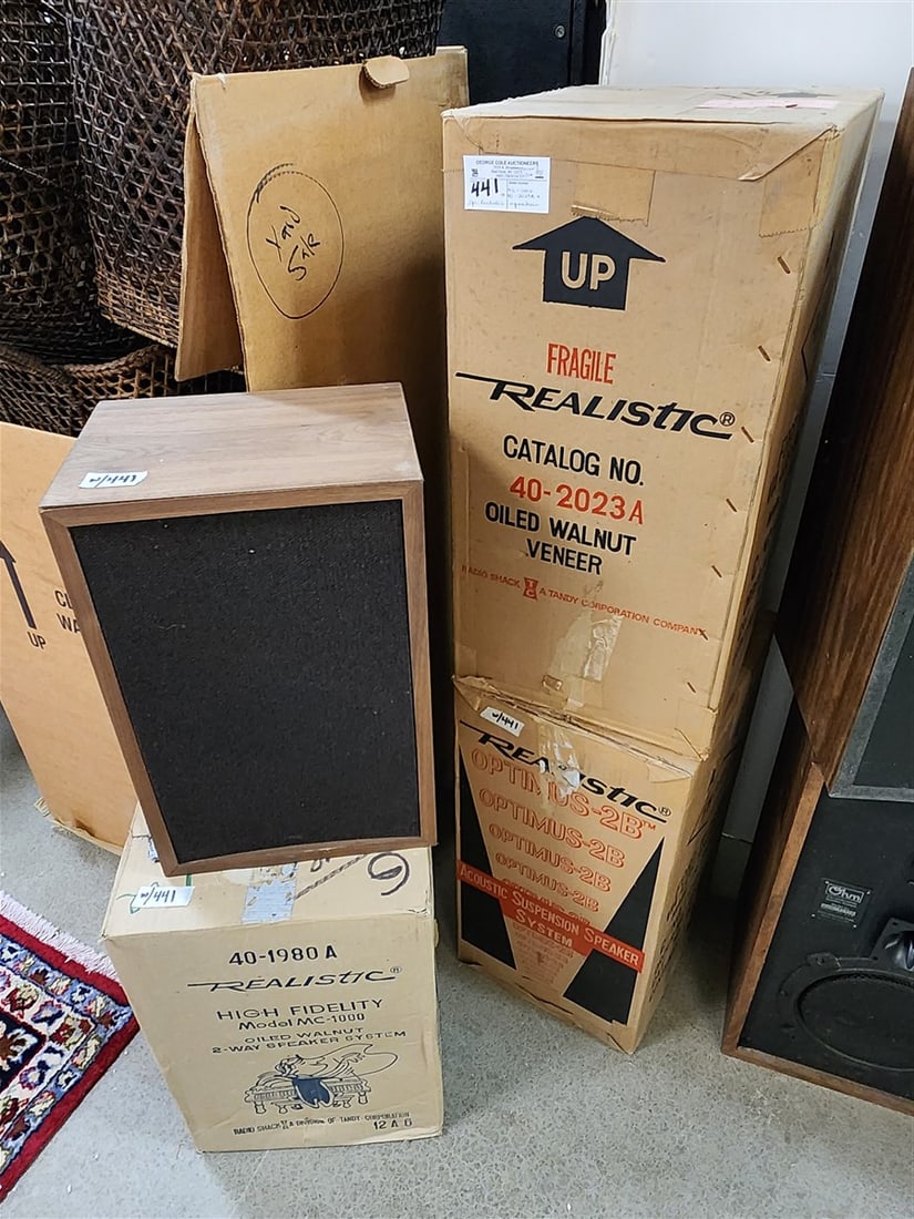 Pr. New Bx'd Realistic 40-2023A Walnut Speakers + Pr. Realistic Model MC-1000 Speakers (1 of 2)