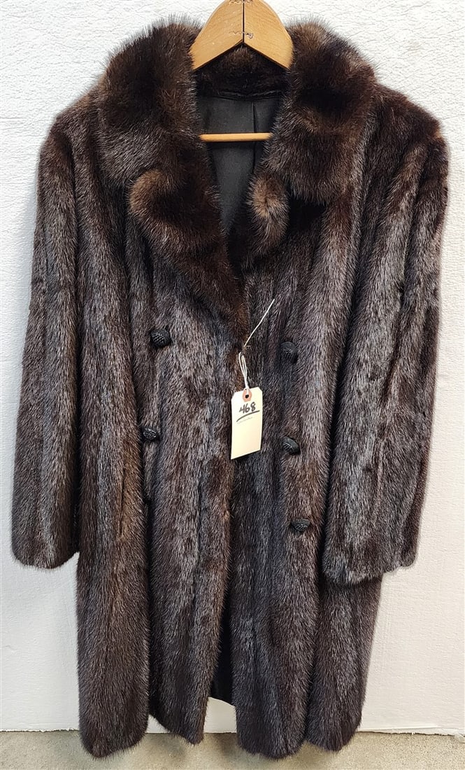 Mink Coat (1 of 3)