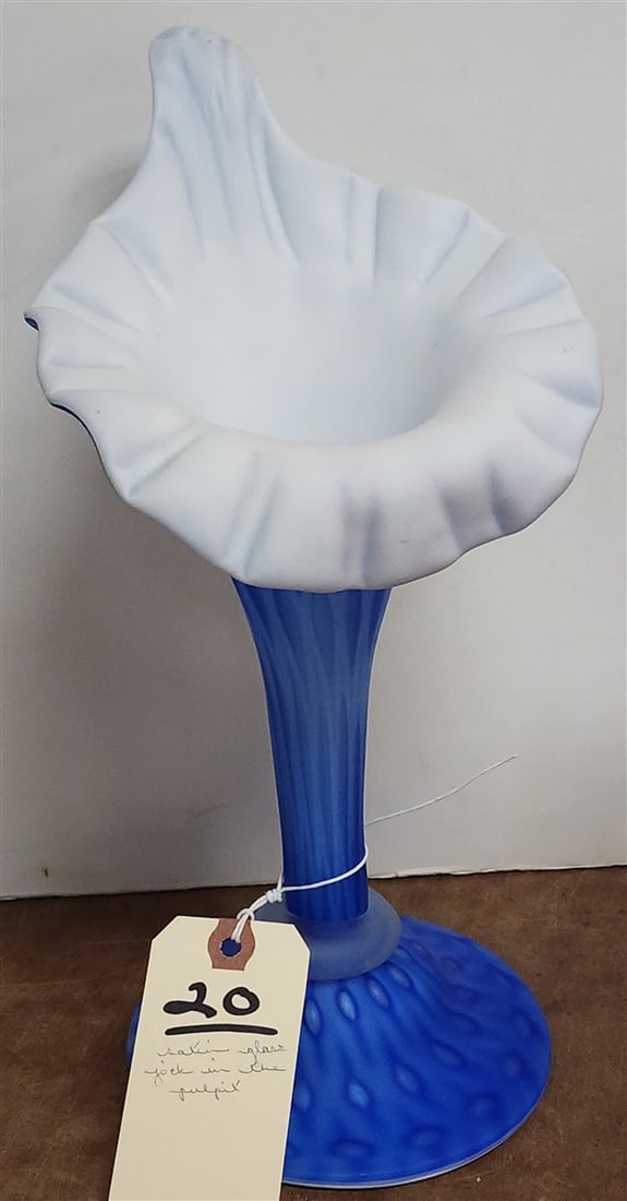 Satin Glass Jack In The Pulpit Vase 12" (1 of 5)
