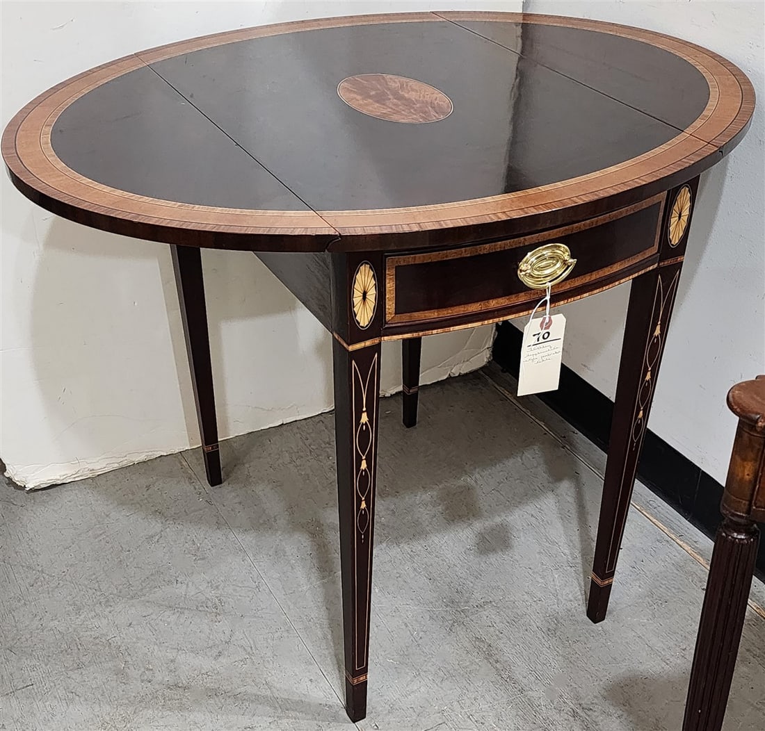 Stickley Hepplewhite Style Mahogany Pembroke Table w/Inlaid Exotic Woods 28 1/2" H X 36" W X 28" D (1 of 4)