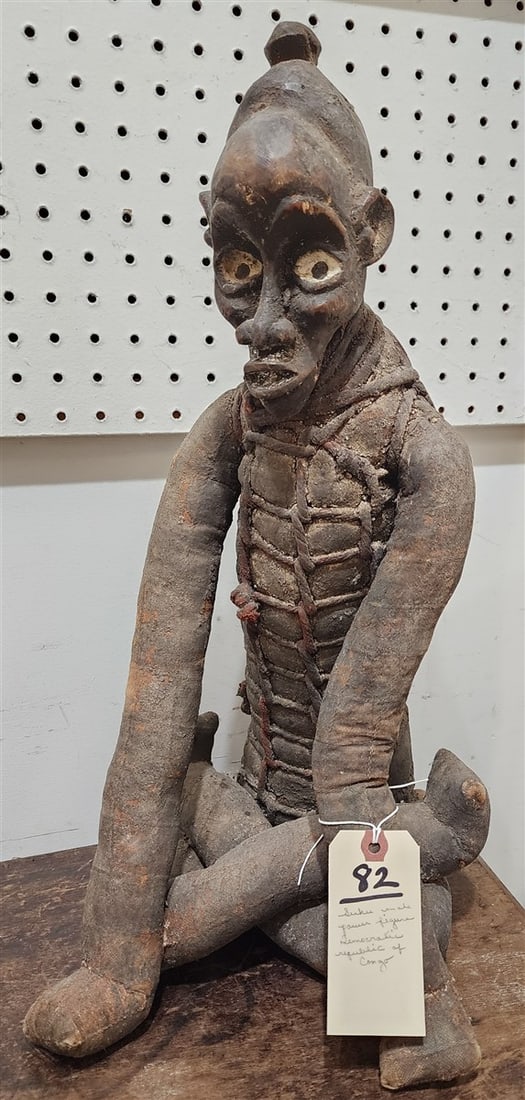 Suku Male Power Figure From The Democratic Republic Of Congo 20 1/2" H X 9 1/2" W X 11" D: Suku Male Power Figure From The Democratic Republic Of Congo 20 1/2" H X 9 1/2" W X 11" D