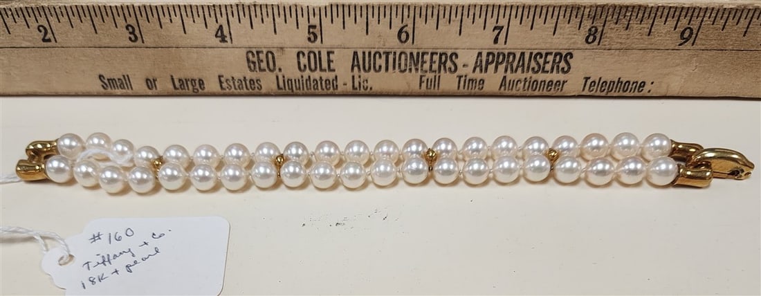 Tiffany & Co. Double Strand Pearl & 18K Bracelet 7 3/4": Tiffany & Co. Double Strand Pearl & 18K Bracelet 7 3/4"