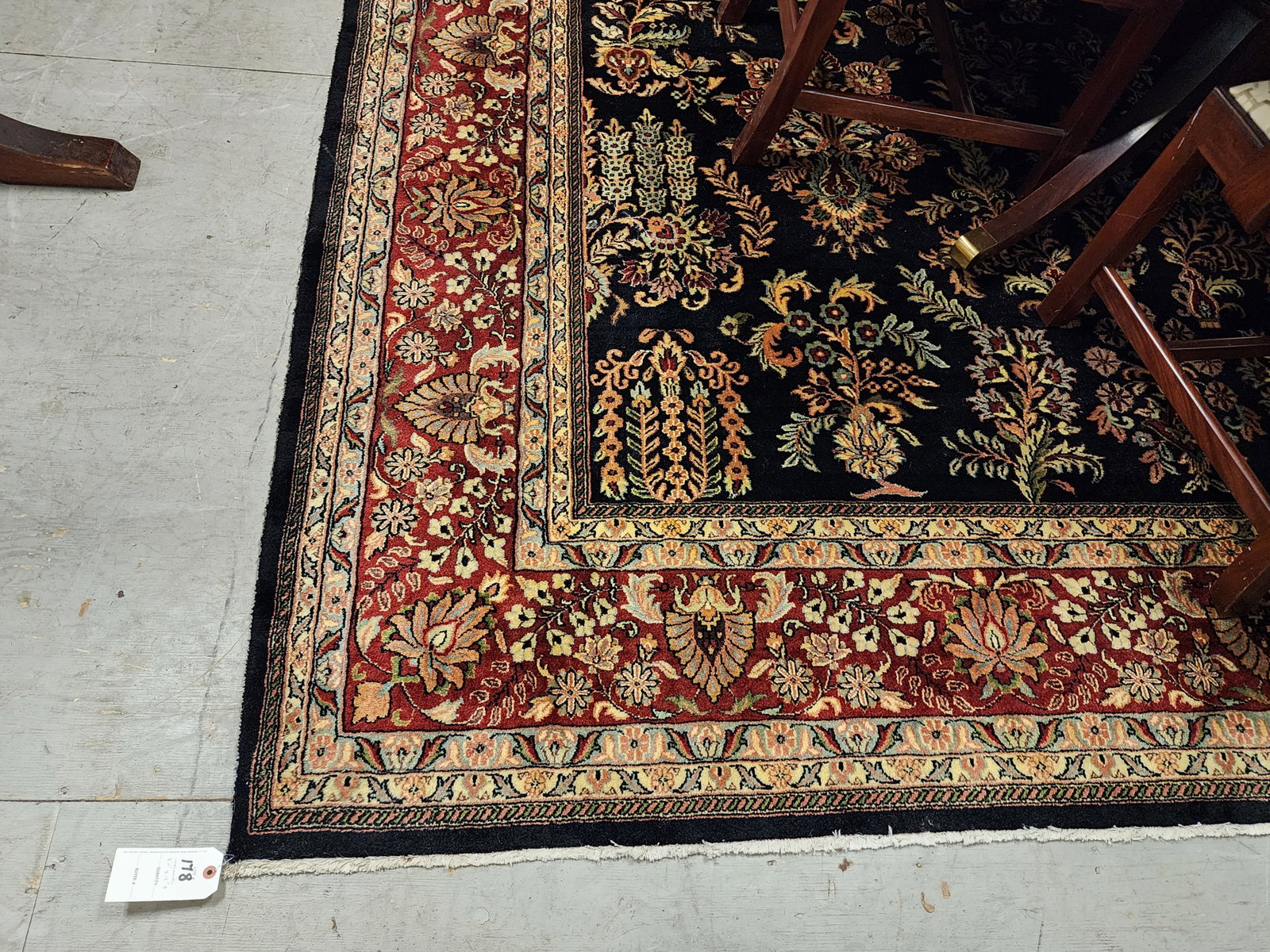 Sarouk Rug 8'11" X 12'3": Sarouk Rug 8'11" X 12'3"