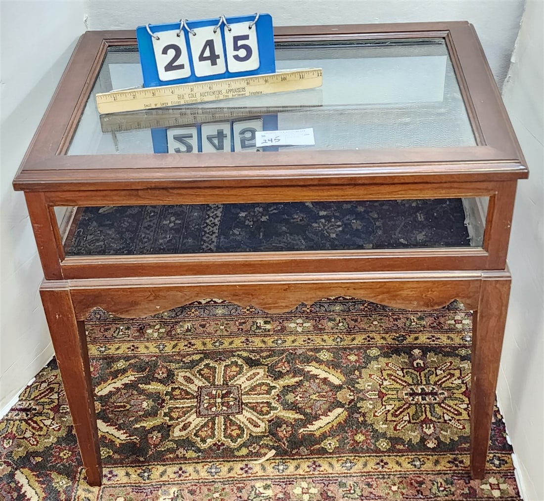 Mahogany Vitrine Table 22 1/2" H X 24" W X 17" D (1 of 3)