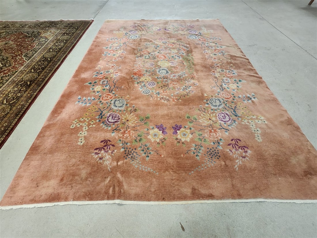 Deco Chinese Rug 9'11" X 13'6" (1 of 3)