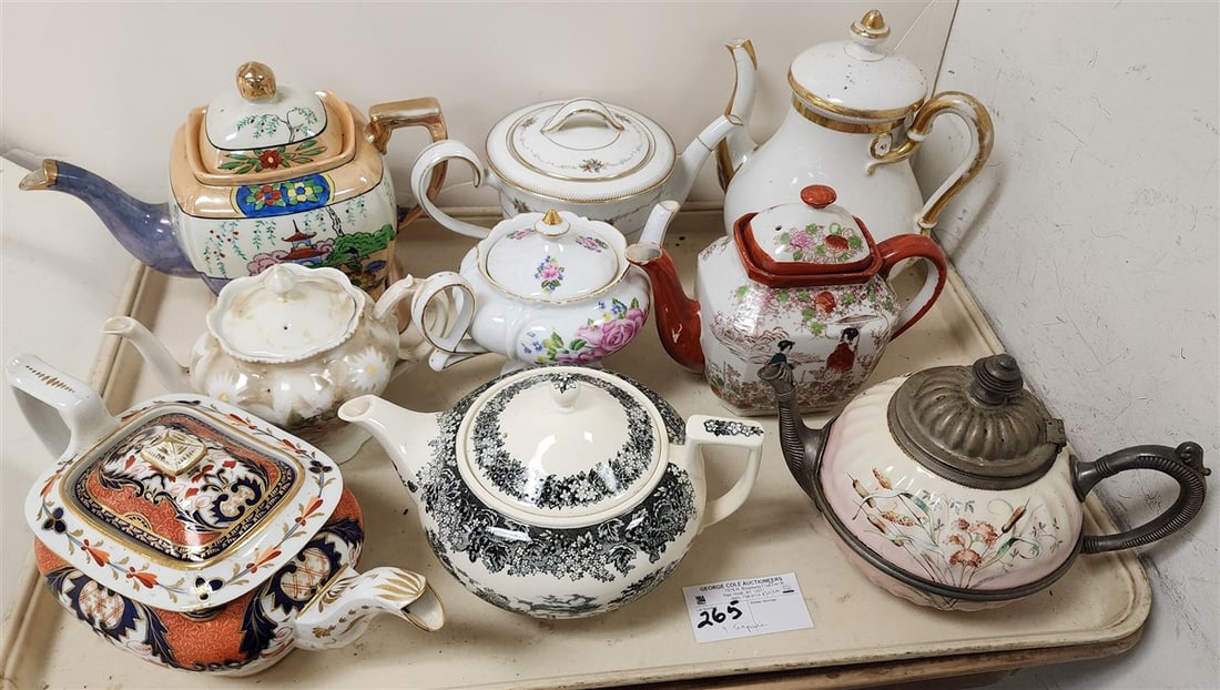 Tray 9 Teapots: Tray 9 Teapots