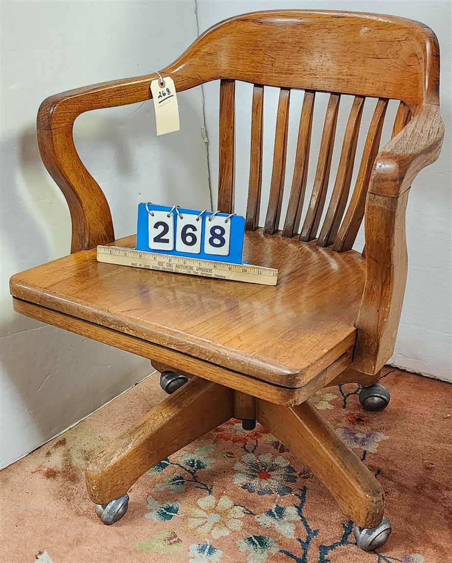 Vintage Walnut Swivel Desk Chair 30" H X 25 1/2" W X 17" D: Vintage Walnut Swivel Desk Chair 30" H X 25 1/2" W X 17" D