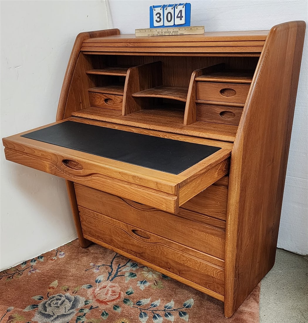 Vintage Langskoc Mobelfabarik Danish Modern Teak Tambour Roll Top Desk 41 1/2" H X 3' X W X 18 1/2": Vintage Langskoc Mobelfabarik Danish Modern Teak Tambour Roll Top Desk 41 1/2" H X 3' X W X 18 1/2" D