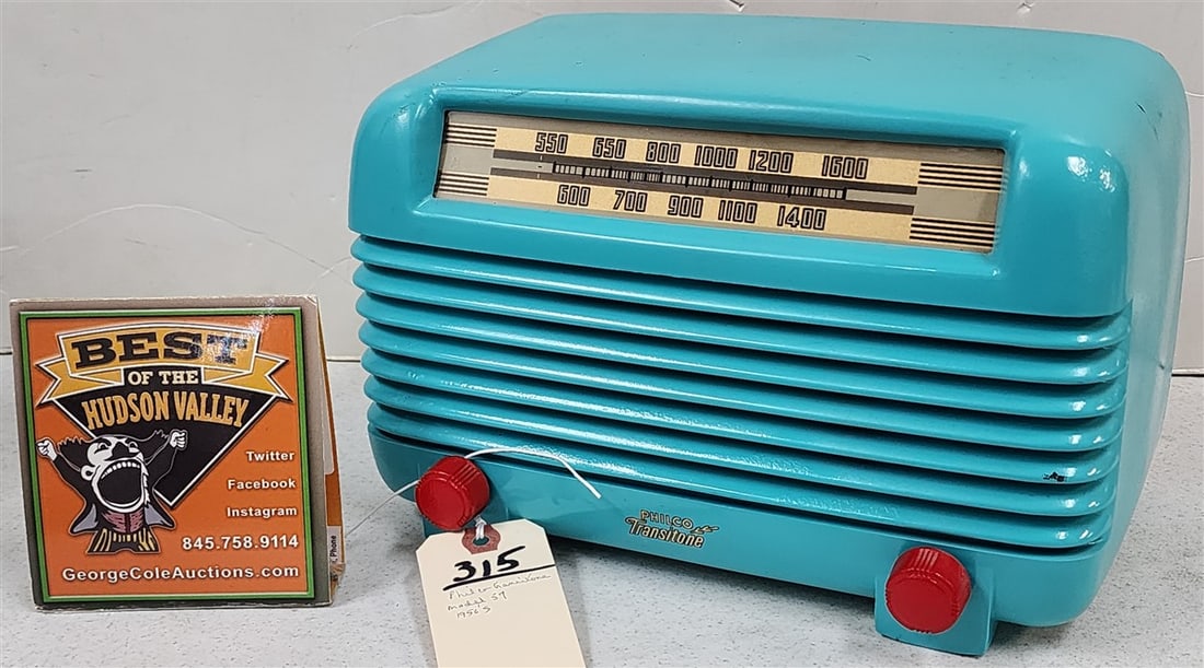 Filco Transitone Radio Model # 57: Filco Transitone Radio Model # 57