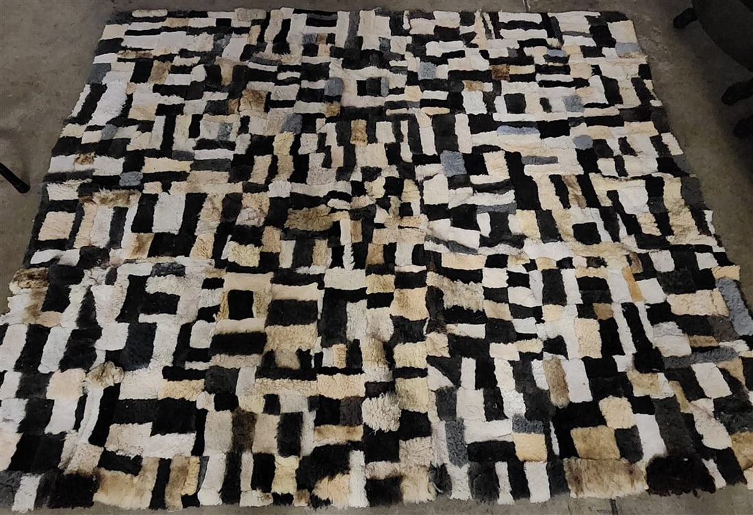 Vintage 70's Sheepskin Patch Work Coverlet 5'8" X 6'7" (1 of 2)
