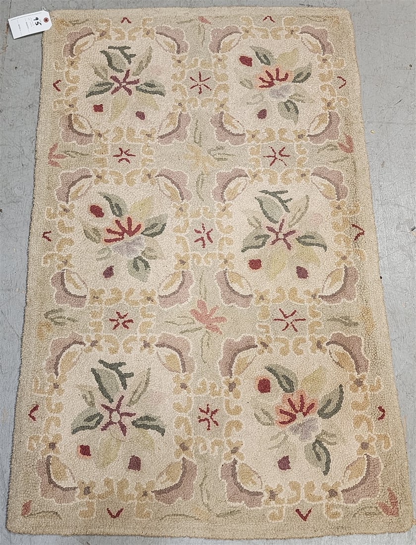 Hooked Rug 33" X 52 1/2" (1 of 3)