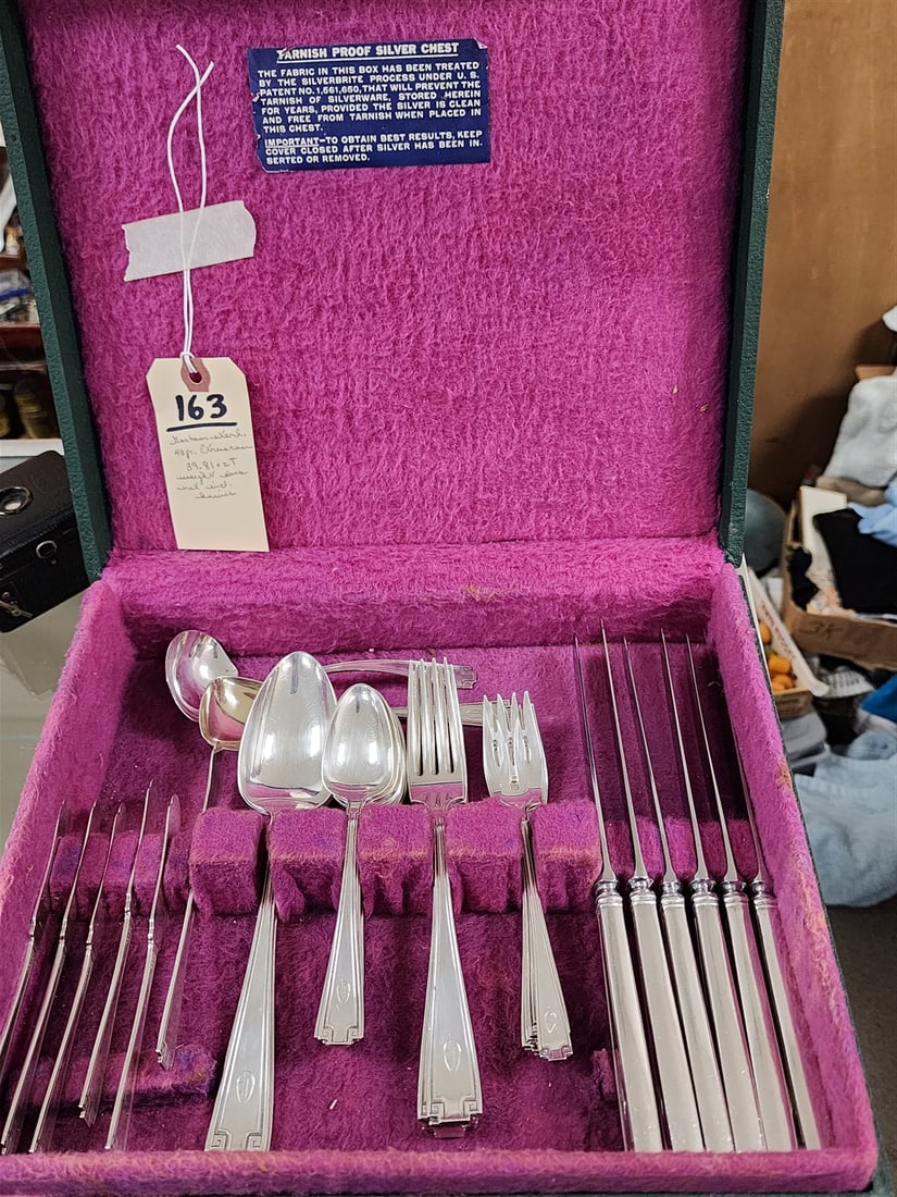 40 Pcs. Gorham Sterling Etruscan Flatware Set 39.81 ozT. (Not Including Knives): 40 Pcs. Gorham Sterling Etruscan Flatware Set 39.81 ozT. (Not Including Knives)