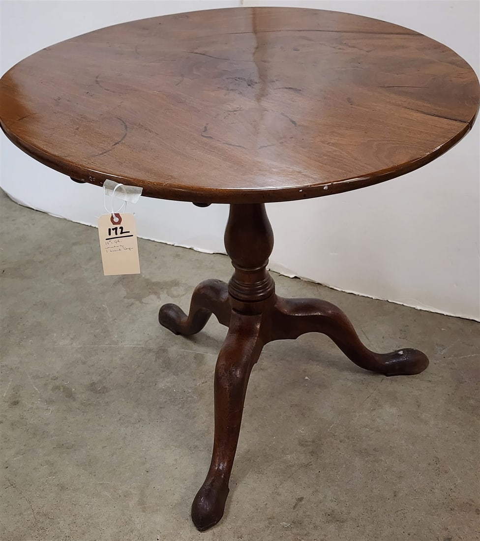 18th C Queen Anne Mahogany Tilt Top (One Board) Tea Table 28 1/2" H X 29 1/2" Diam. (1 of 4)