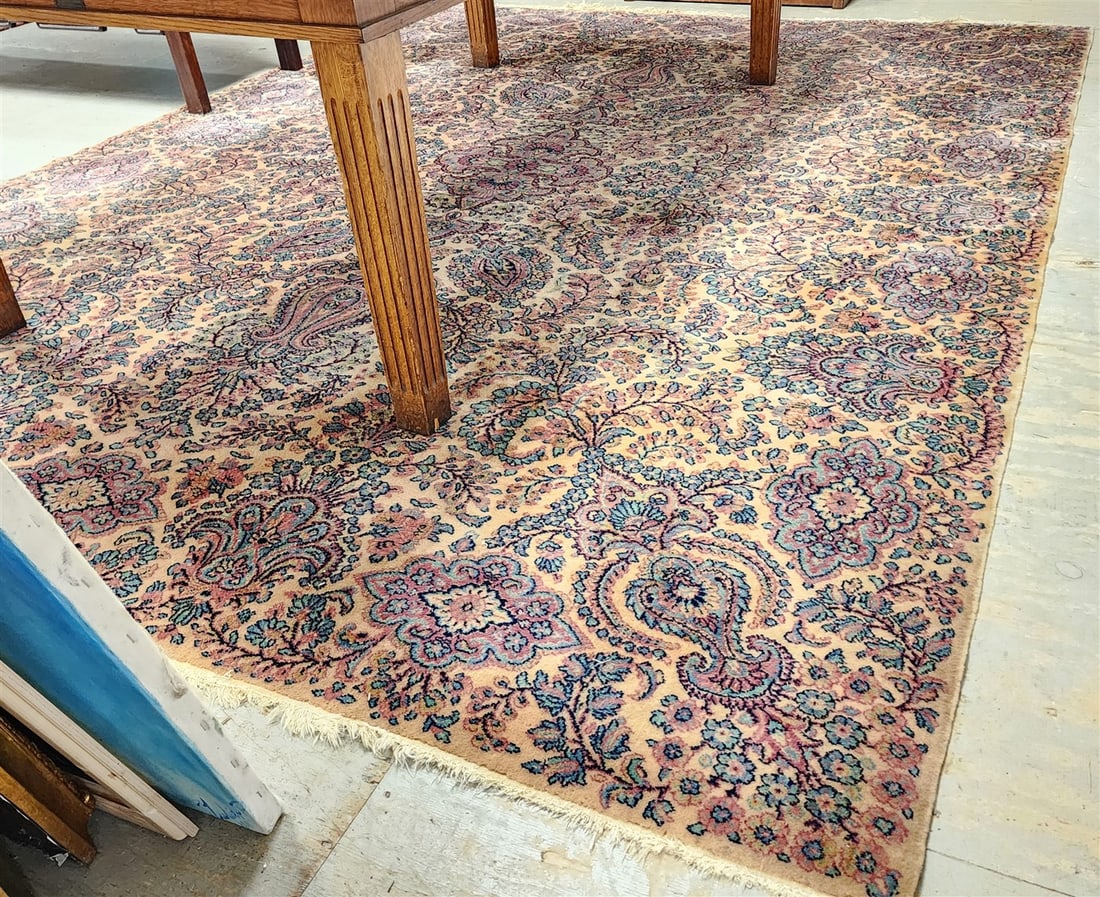 Gulistan Royal Kerman Machine Made Rug 8'11 1/2" X 11'11" (1 of 3)
