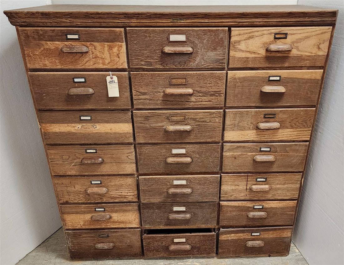 Vintage Kewaunee Mfg. Co. Oak 21 Drawer Chest 56 1/2" H X 54 1/2" W X 21" D: Vintage Kewaunee Mfg. Co. Oak 21 Drawer Chest 56 1/2" H X 54 1/2" W X 21" D