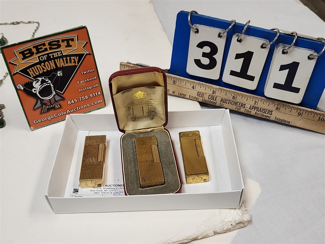 Lot 3 Dunhill Gold Plated Lighters: Lot 3 Dunhill Gold Plated Lighters