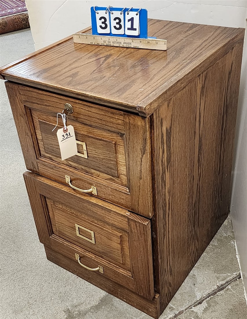 2 Drawer Oak File Cabinet 30" H X 19" W X 22 1/2" D: 2 Drawer Oak File Cabinet 30" H X 19" W X 22 1/2" D
