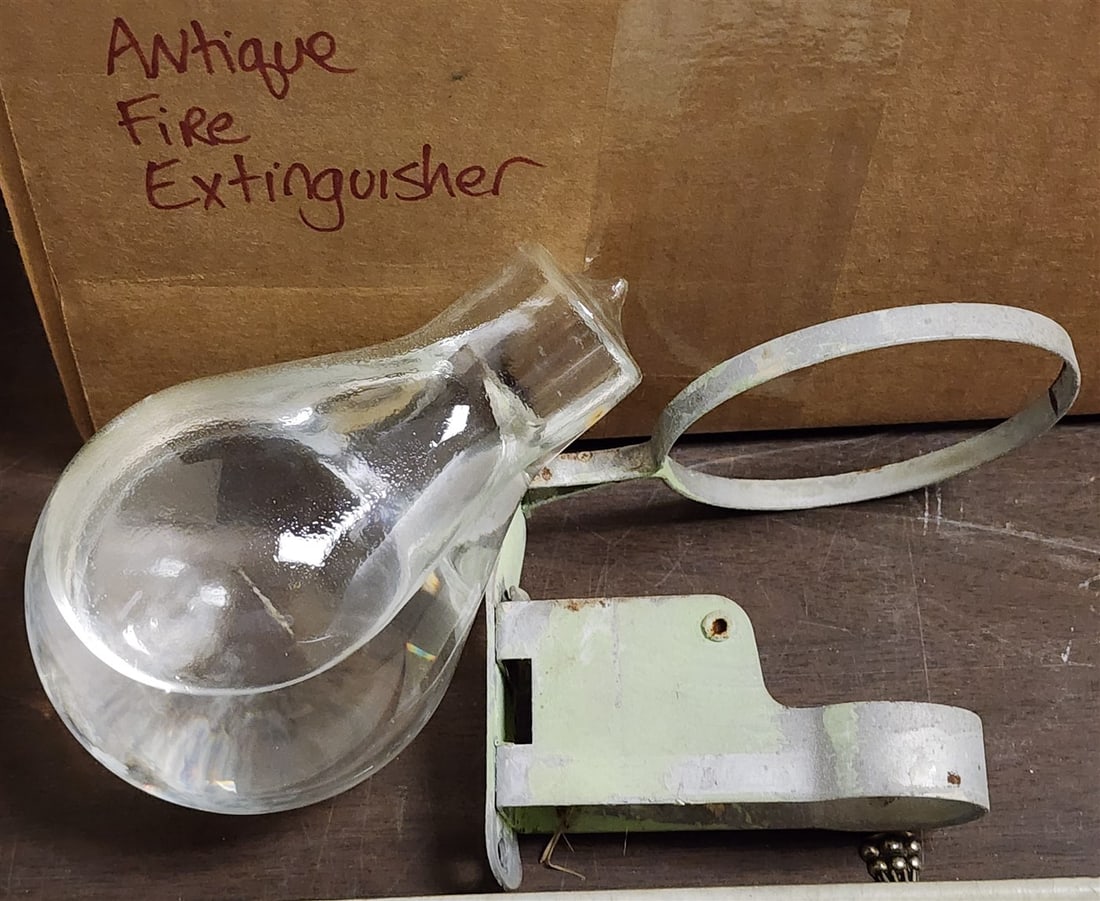 Antique Fire Extinguisher Wall Mount - 3