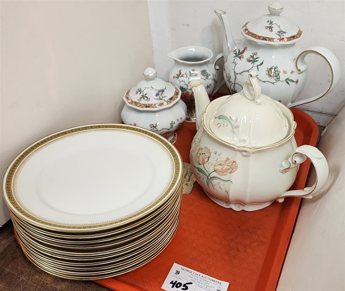 Tray Porcelain Incl. 3 Pc. Limoges Tea Set, Bavaria Tapot + 10 Limoges Plates 8 1/2" Diam. (1 of 7)