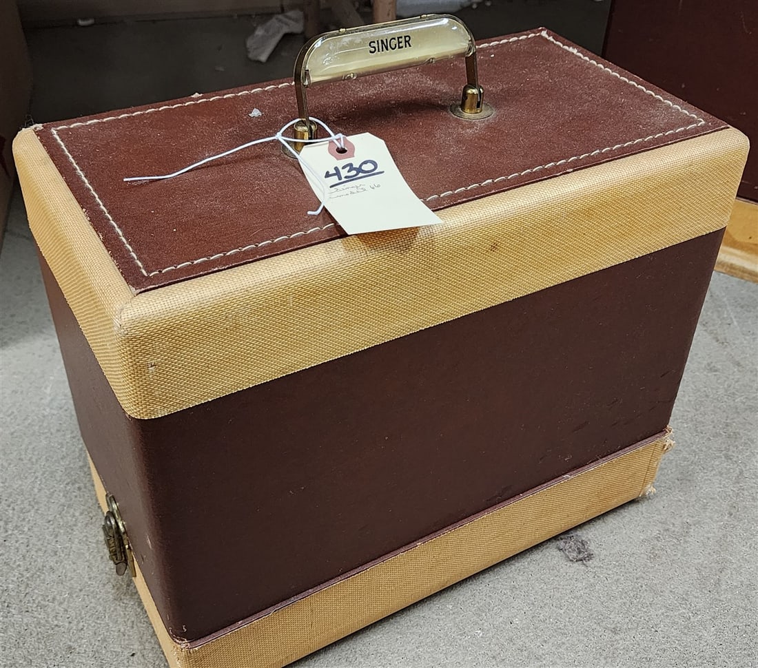 Singer Portable Sewing Machine Model 99 - 2