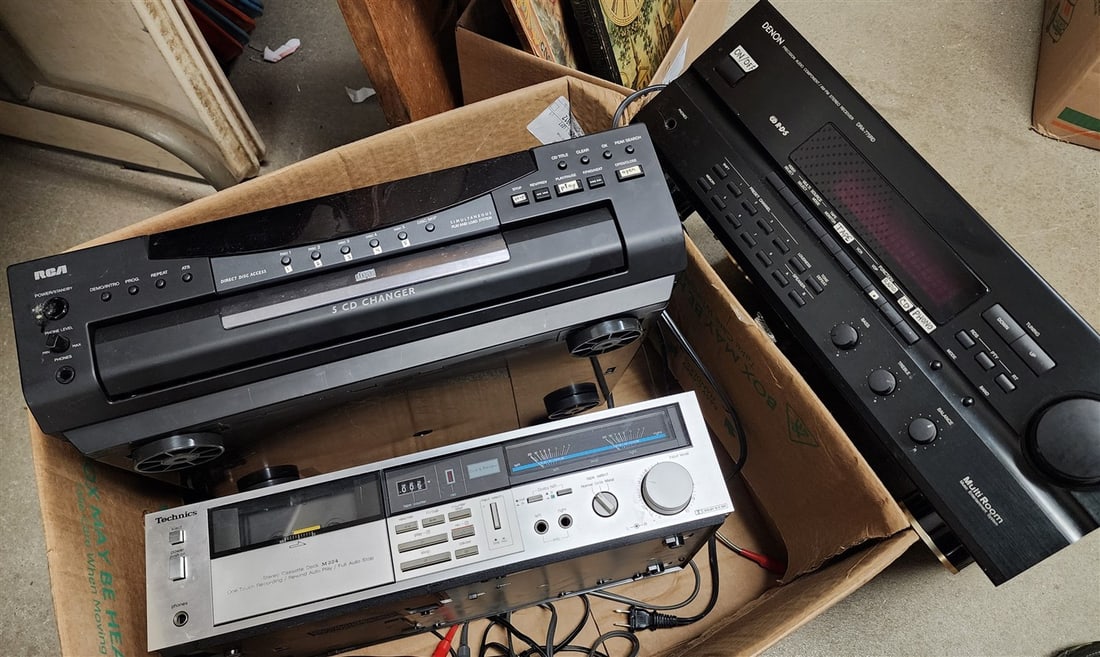 Denon Compact Receiver + RCA 5 CD Changer + Technic Stereo Cassette Deck Player (1 of 3)