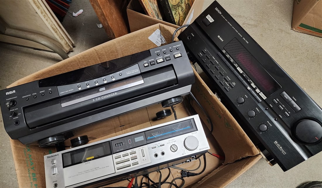 Denon Compact Receiver + RCA 5 CD Changer + Technic Stereo Cassette Deck Player - 2