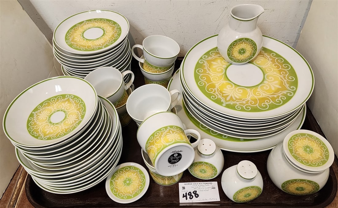 Tray 53 Noritaki MO-Bay Dinner Service (1 of 6)