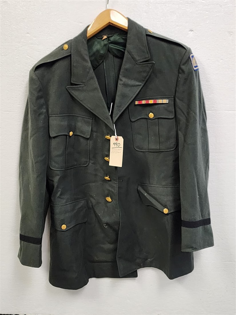 US Army Officer Service Dress Jacket (1 of 3)