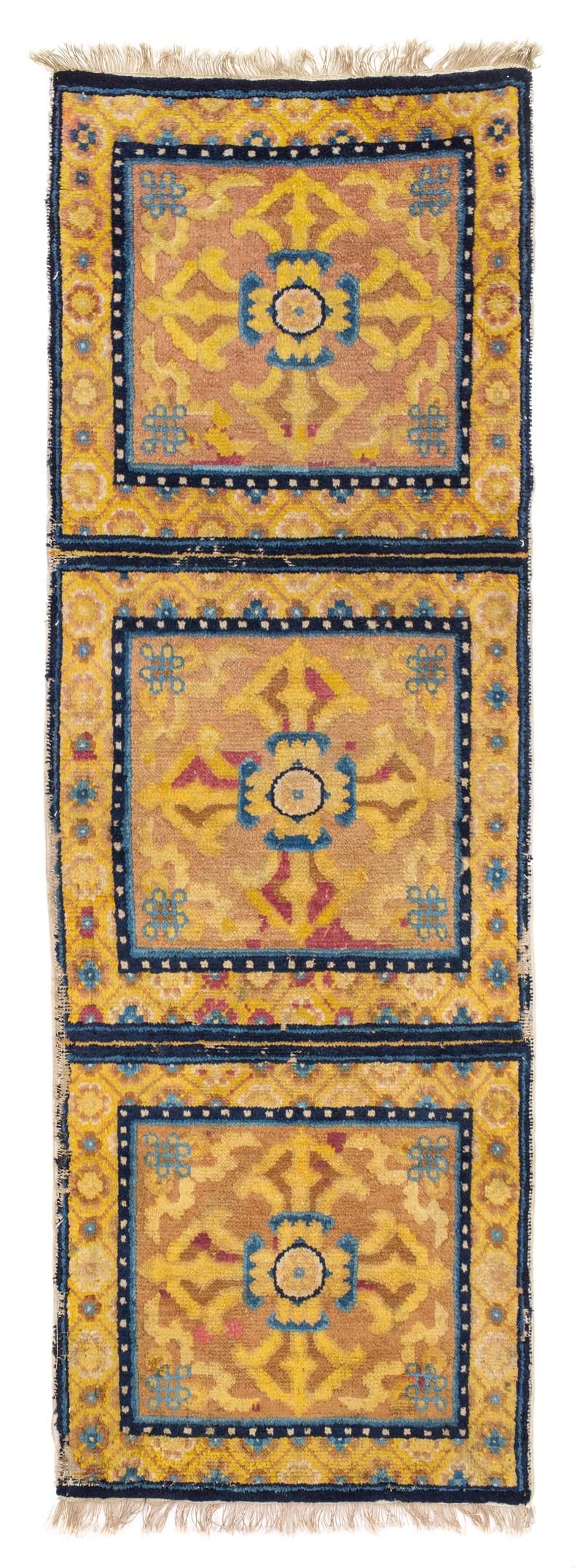 Ningxia Bench Cover (1 of 1)