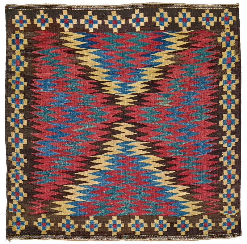 Afshar Ru Khorsi (1 of 1)