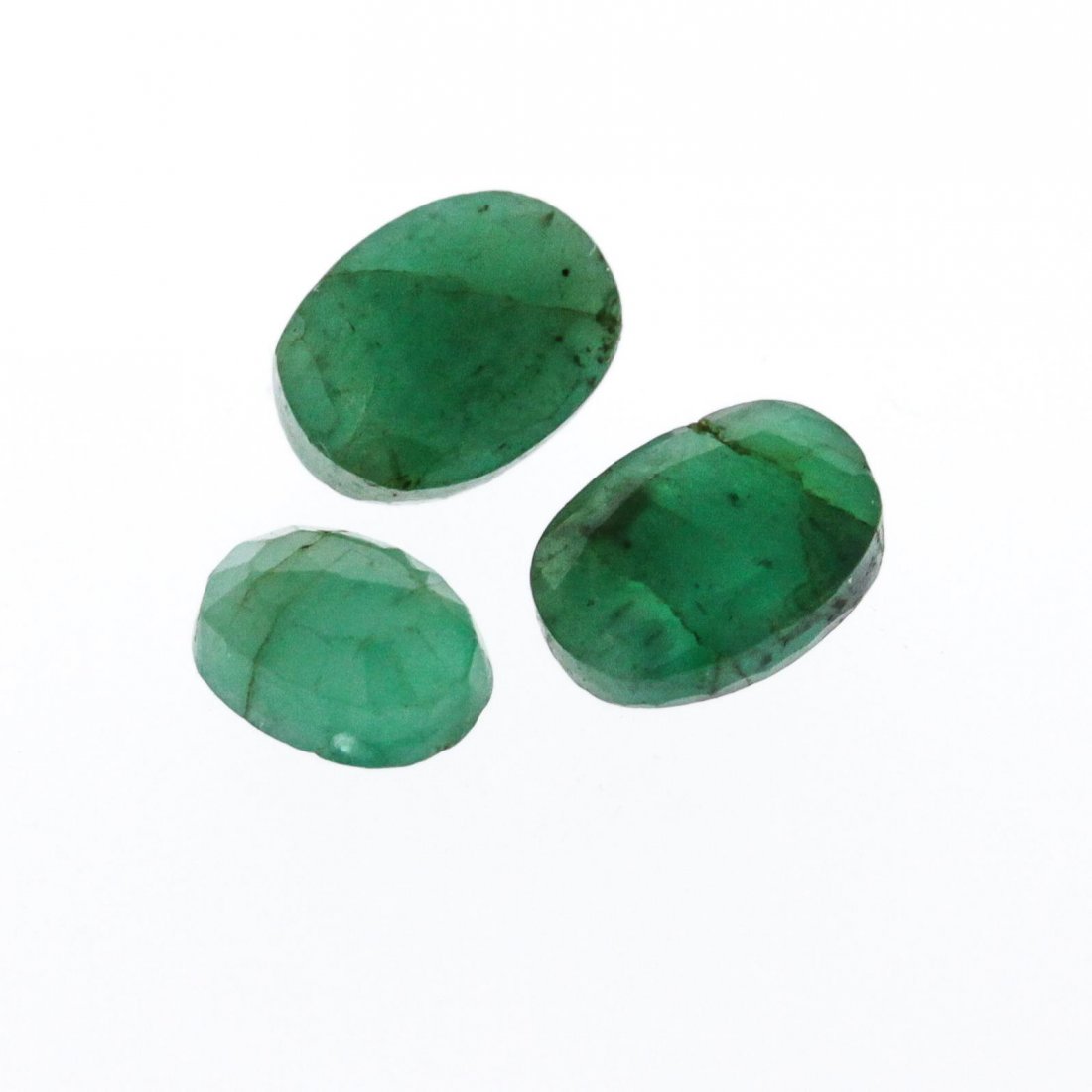 4.08 cts. Oval Cut Natural Emerald Parcel: 4.08cts. Oval Cut Natural Emerald Parcel Westfield Appraised at $1,178.00.