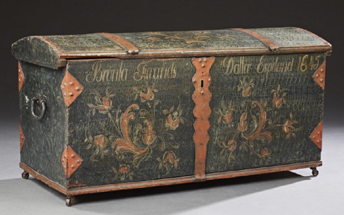 Scandinavian Polychromed Pine Domed Wedding Trunk, mid (1 of 2)