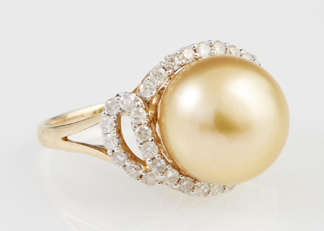 Lady's 18K Yellow Gold Dinner Ring, with a 13 mm golden (1 of 2)