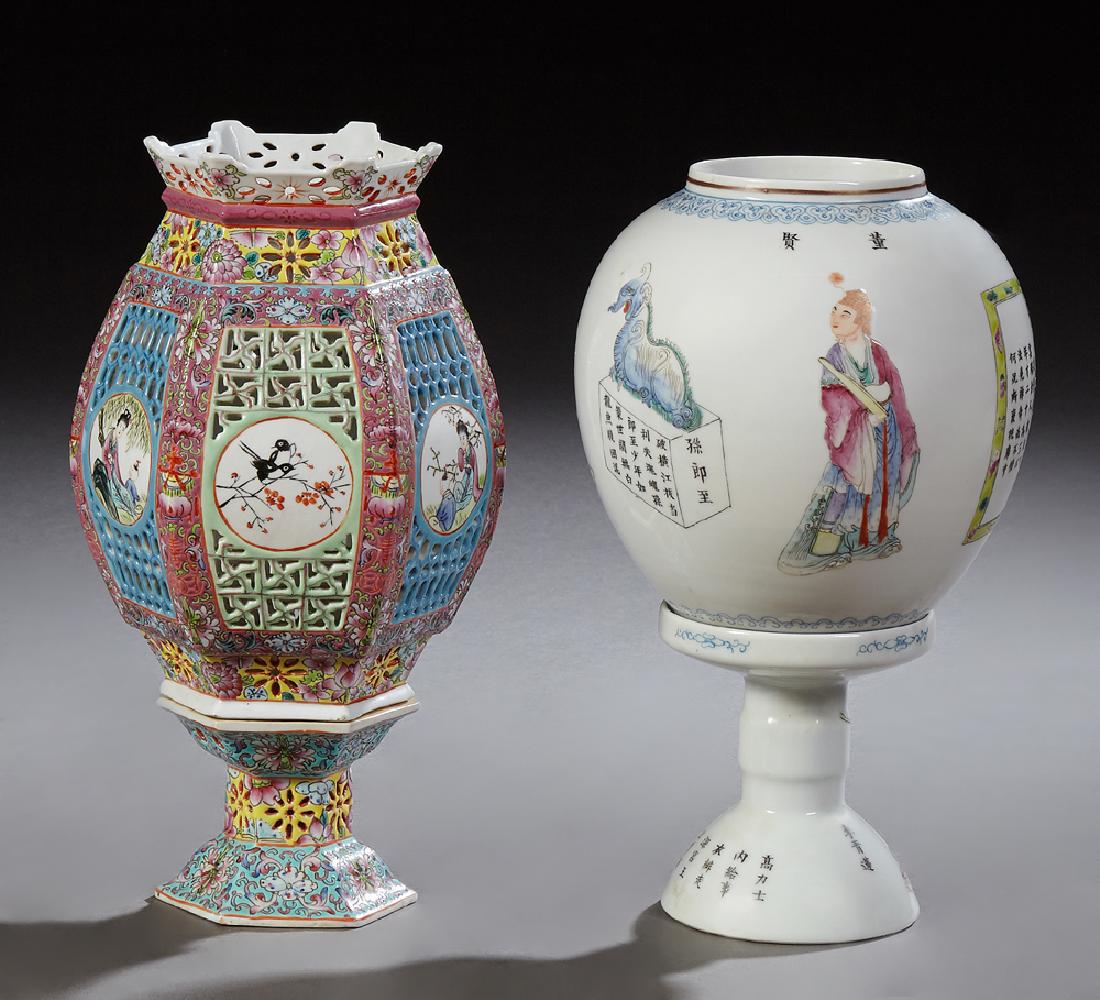 Two Large Chinese Porcelain Lidded Baluster Jars, 20th (1 of 1)